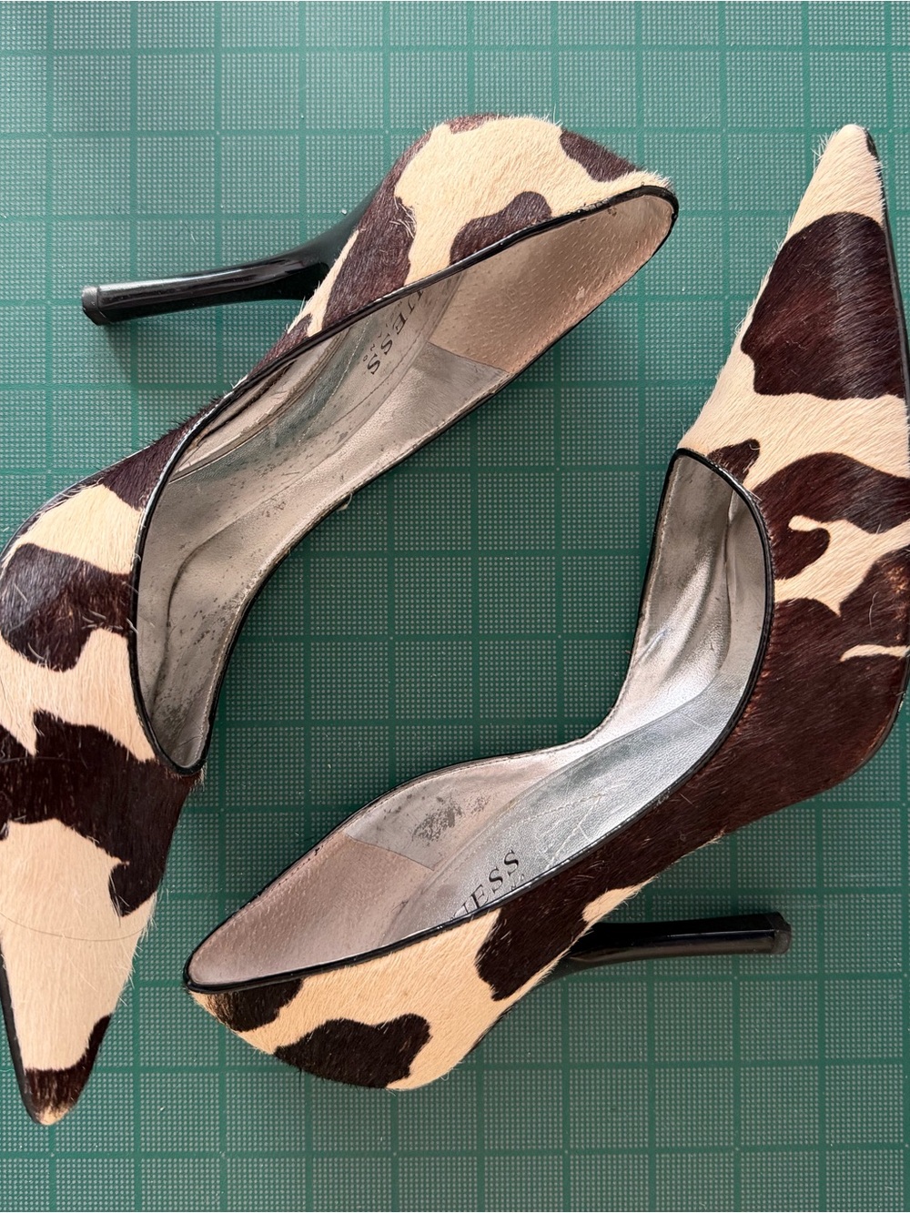 GUESS Vintage Cowhide Print Pointed-Toe Pumps in Brown and Cream